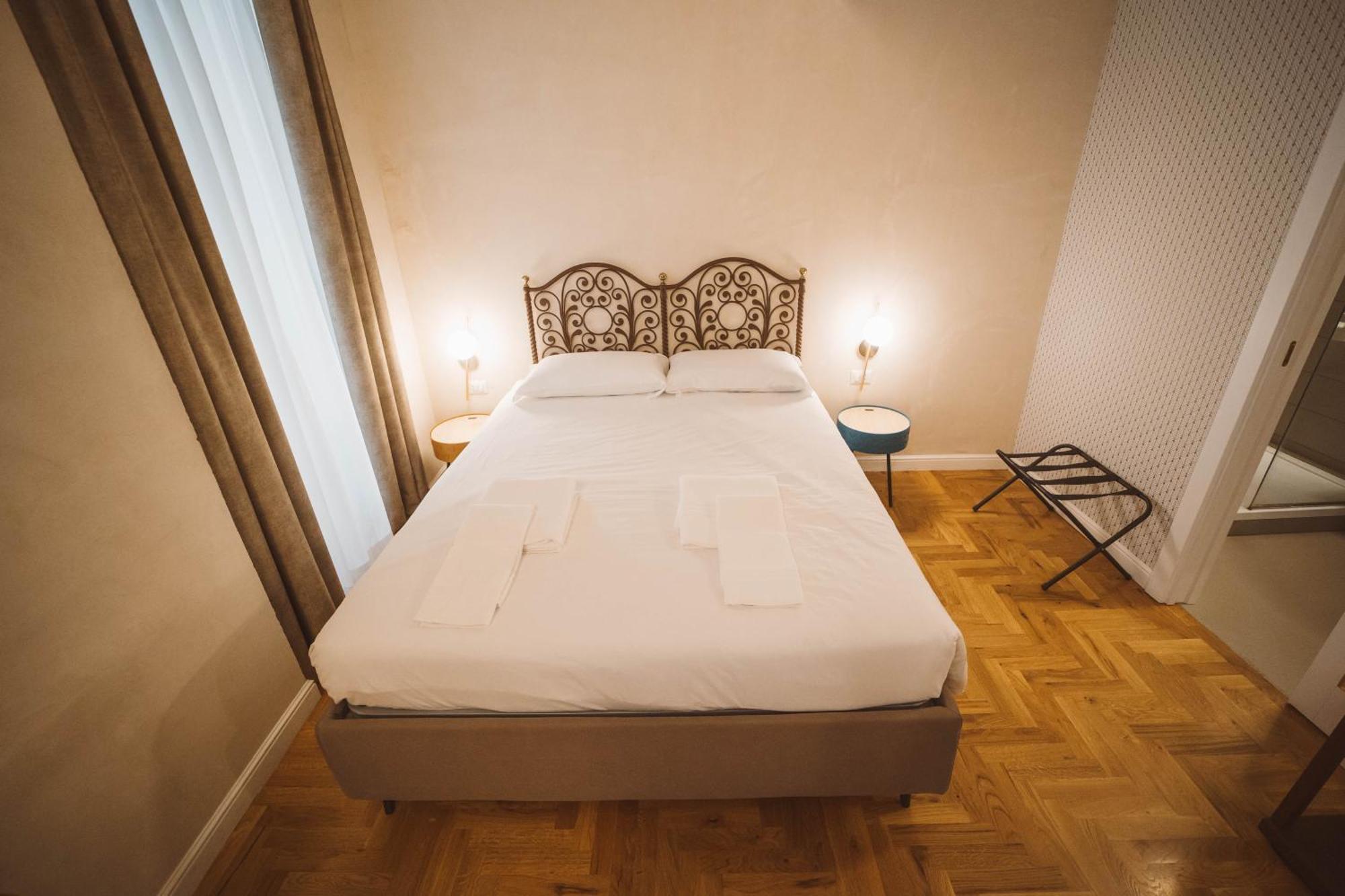 Librai Suite Неаполь Экстерьер фото