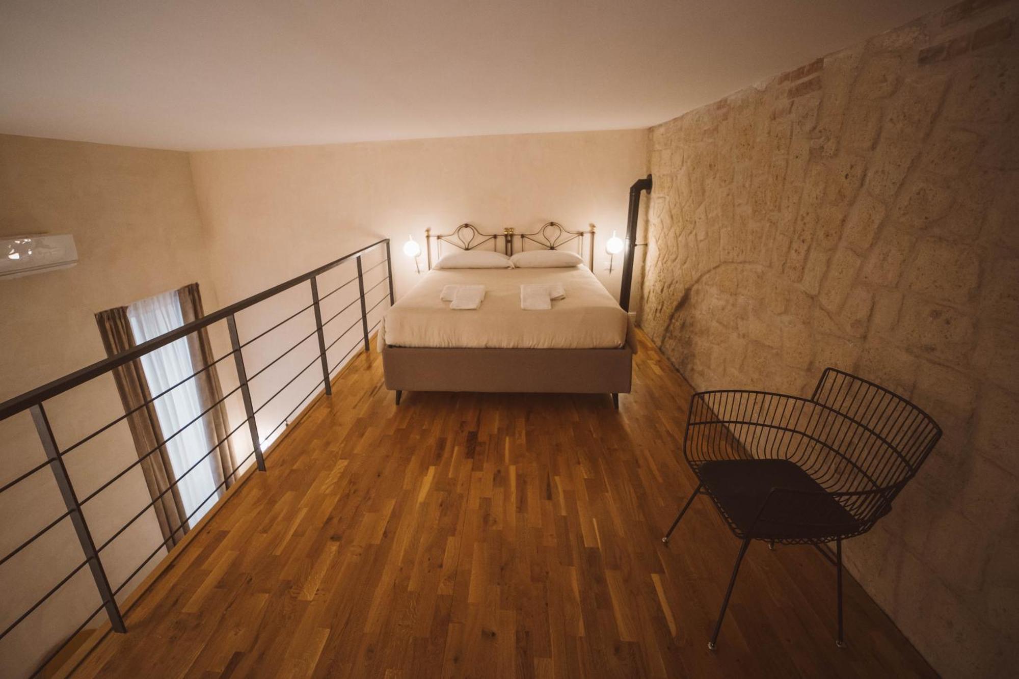 Librai Suite Неаполь Экстерьер фото