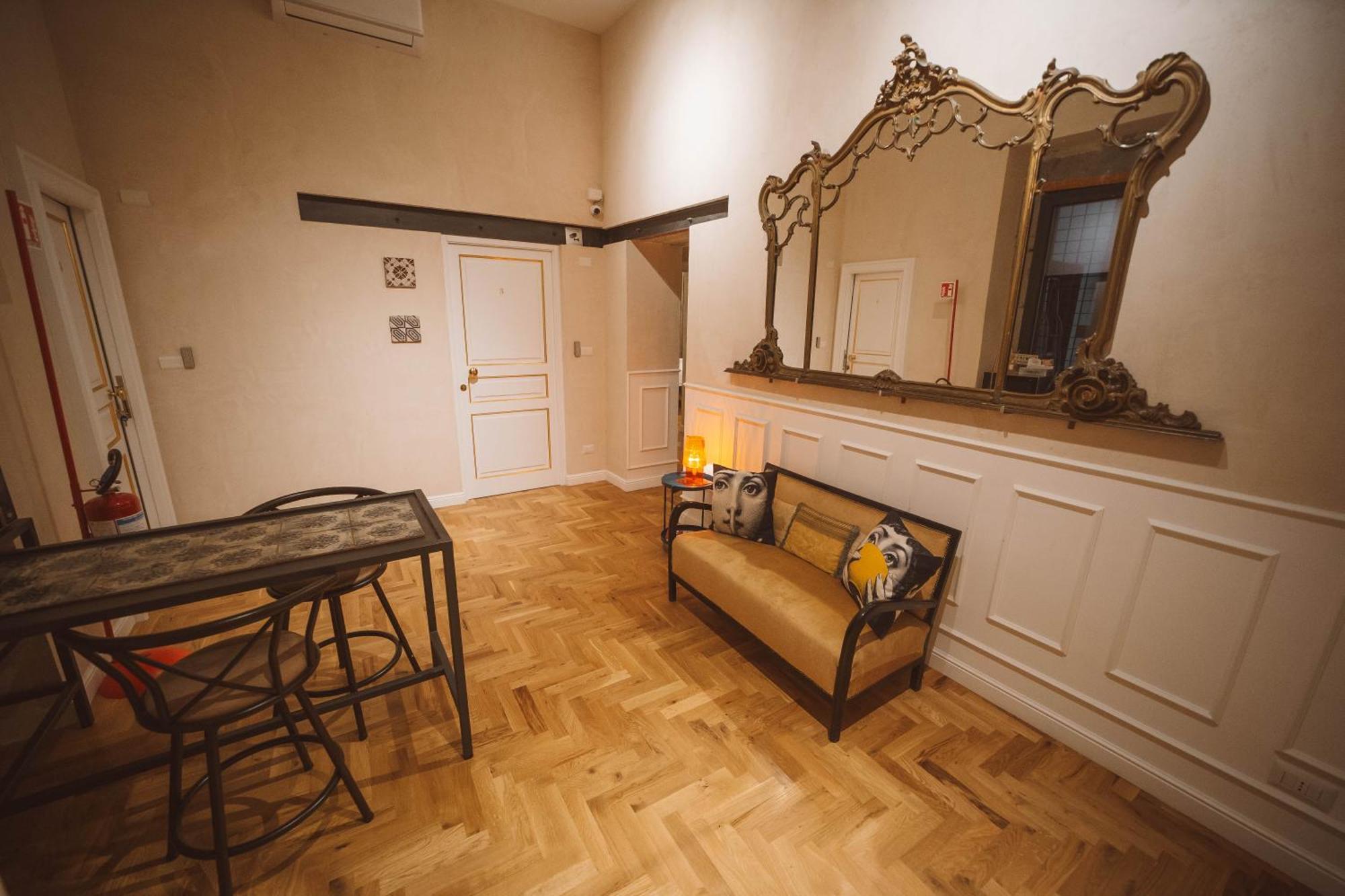 Librai Suite Неаполь Экстерьер фото